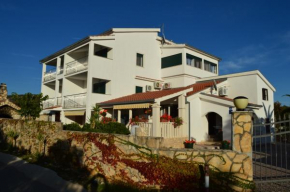 Apartment in Vinišce with Balcony, Air condition, WIFI, Washing machine (4753-7)